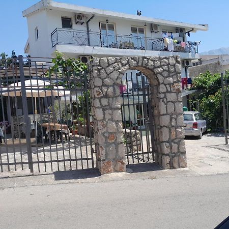 Apartments Kalamperovic Бар Экстерьер фото