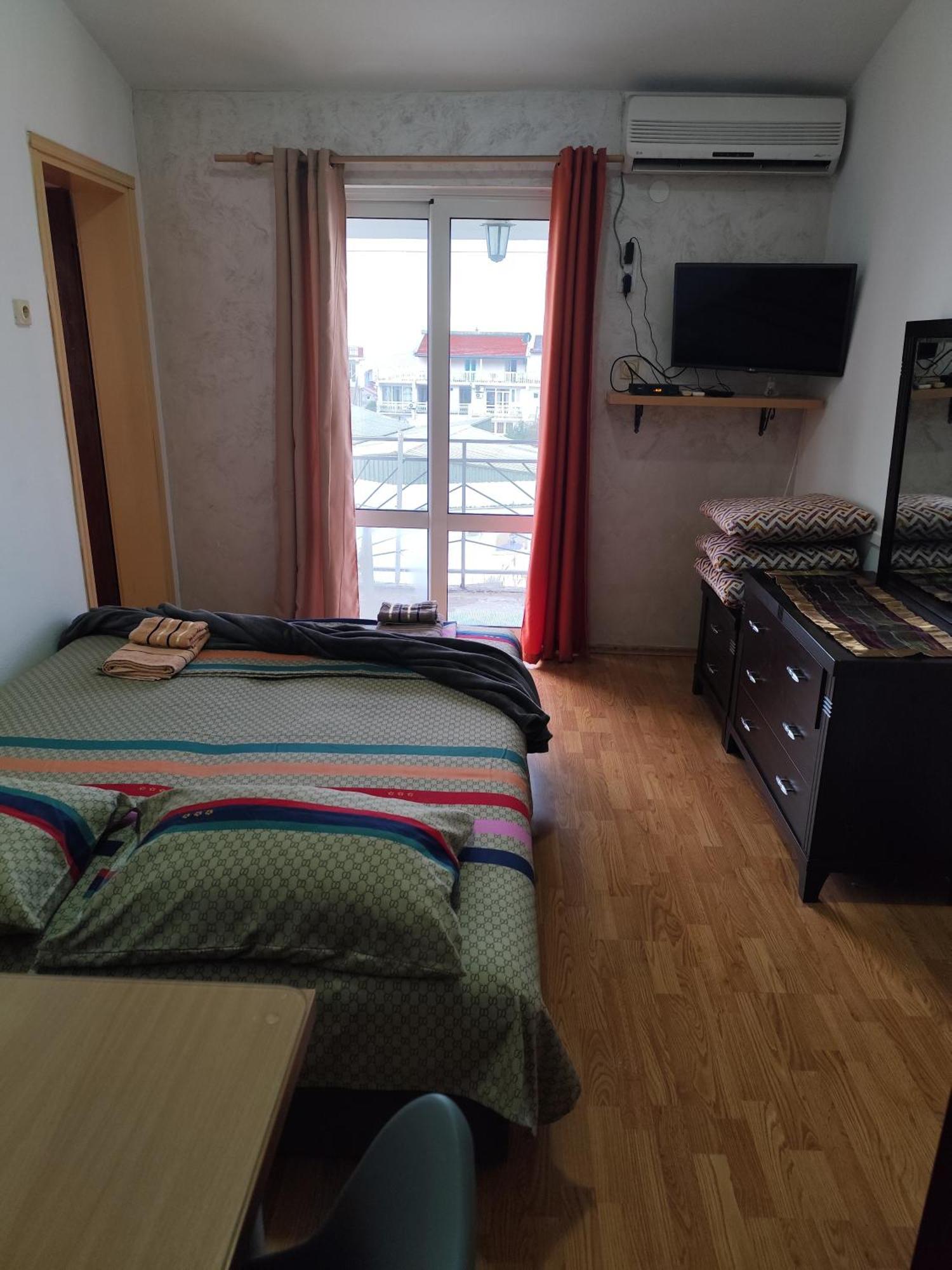 Apartments Kalamperovic Бар Экстерьер фото