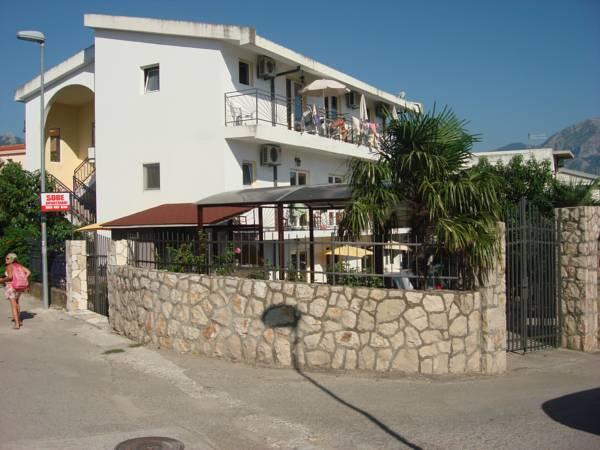 Apartments Kalamperovic Бар Экстерьер фото